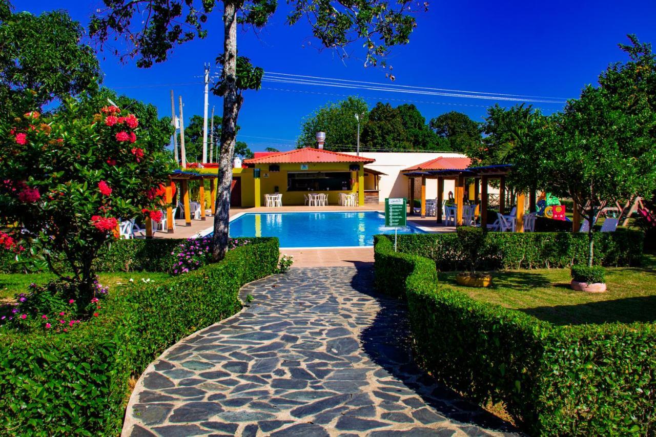 Rancho Guacamayos Hotel & Restaurantes Bonao Exterior foto