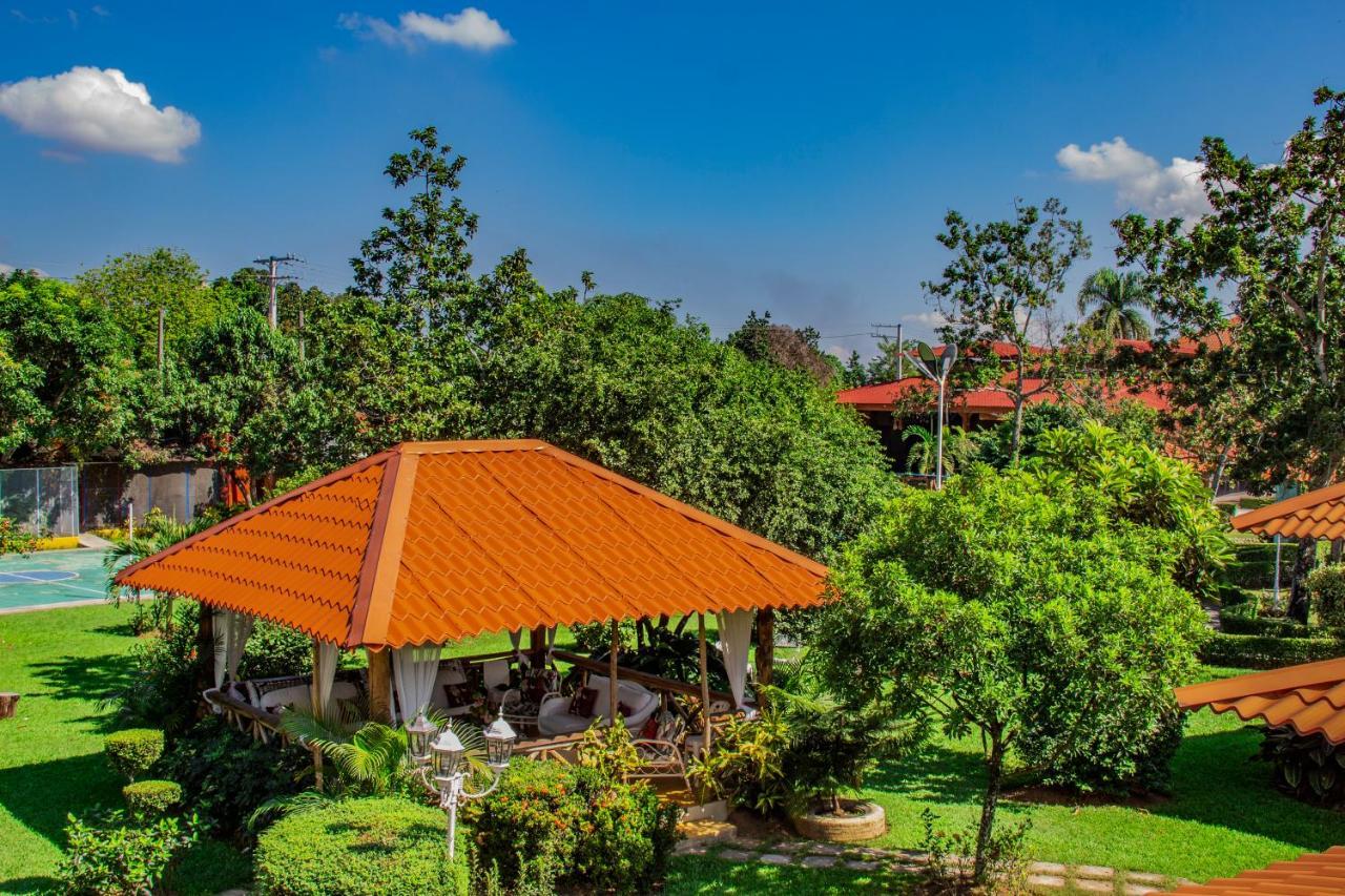 Rancho Guacamayos Hotel & Restaurantes Bonao Exterior foto